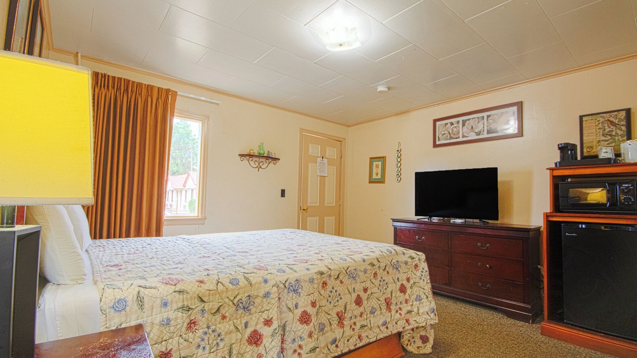 Photo of Bedroom in Hiawatha