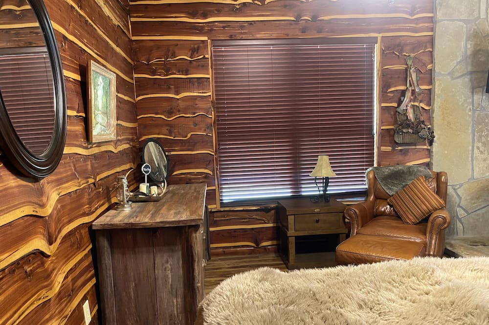 Photo of Bedroom in Oscar