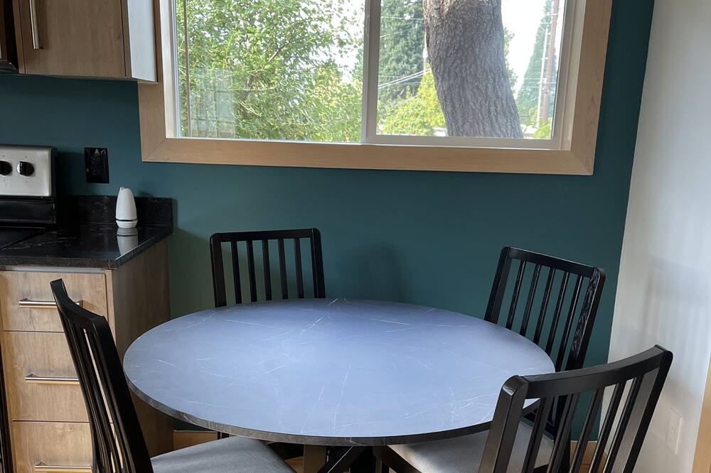 Photo of Kitchen in North Admiral