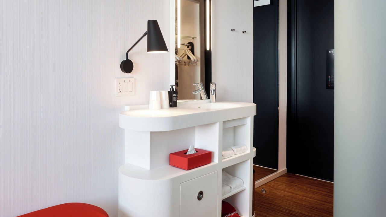 Photo of Bedroom in Pioneer Square