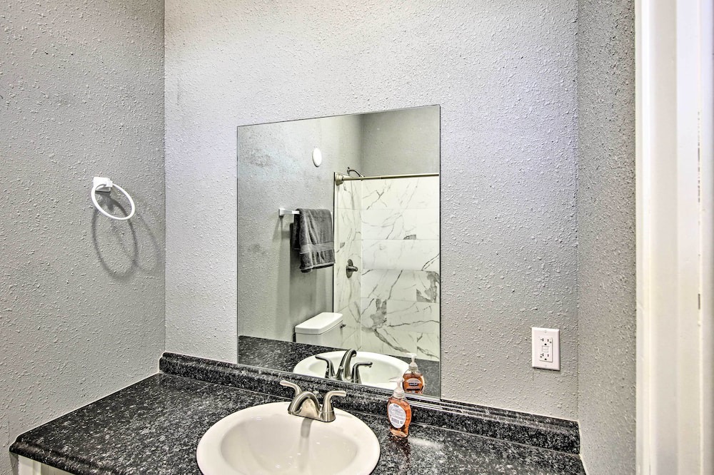 Photo of Bathroom in Enid