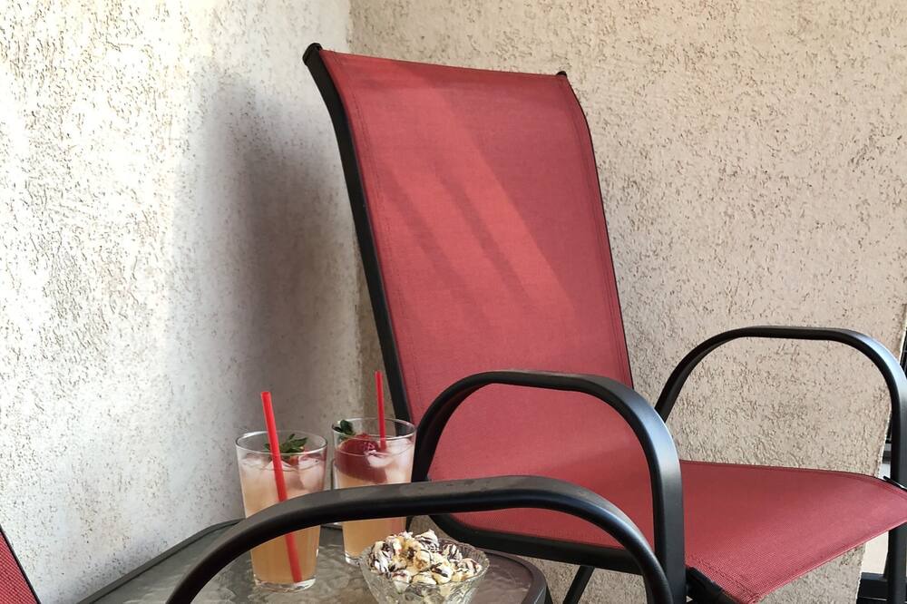 Photo of Patio Balcony in North Overton