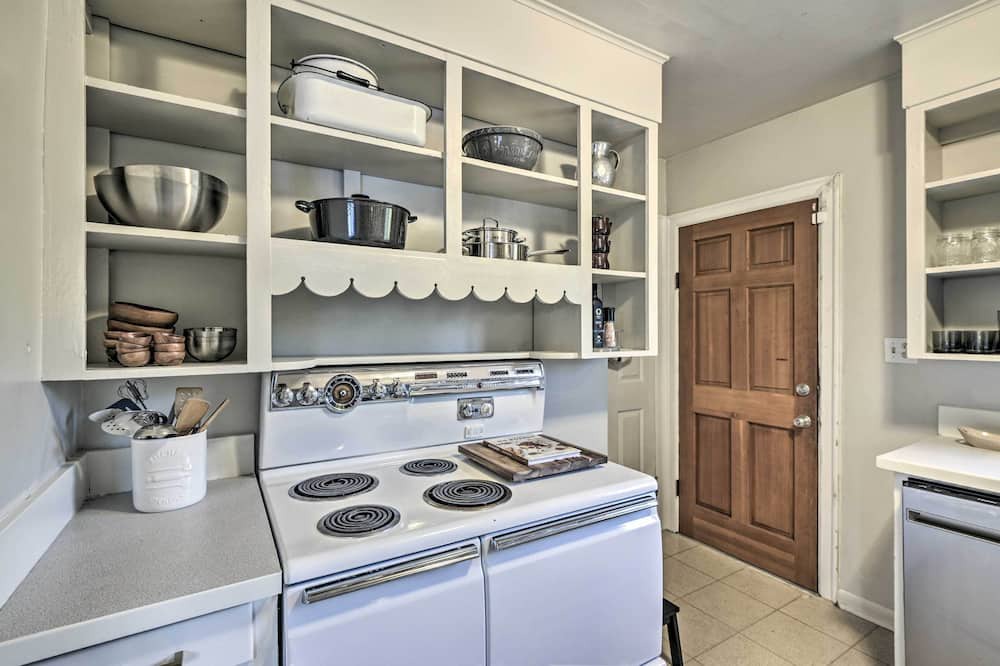 Photo of Kitchen in North Delridge