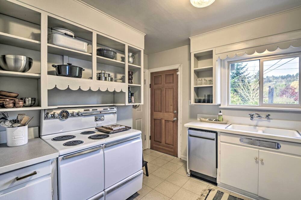 Photo of Kitchen in North Delridge