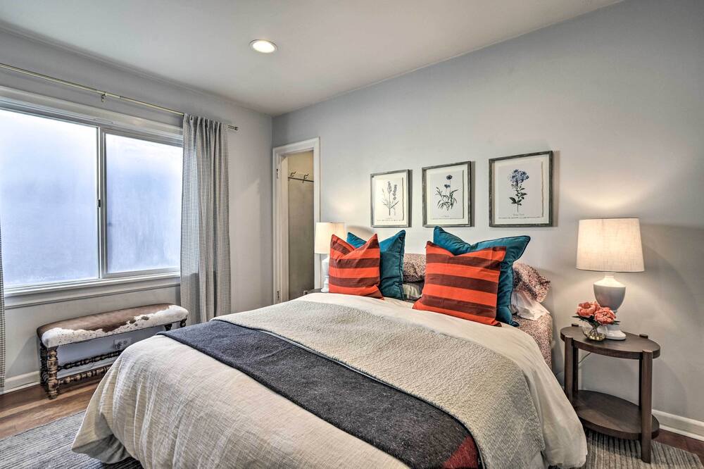 Photo of Bedroom in North Delridge