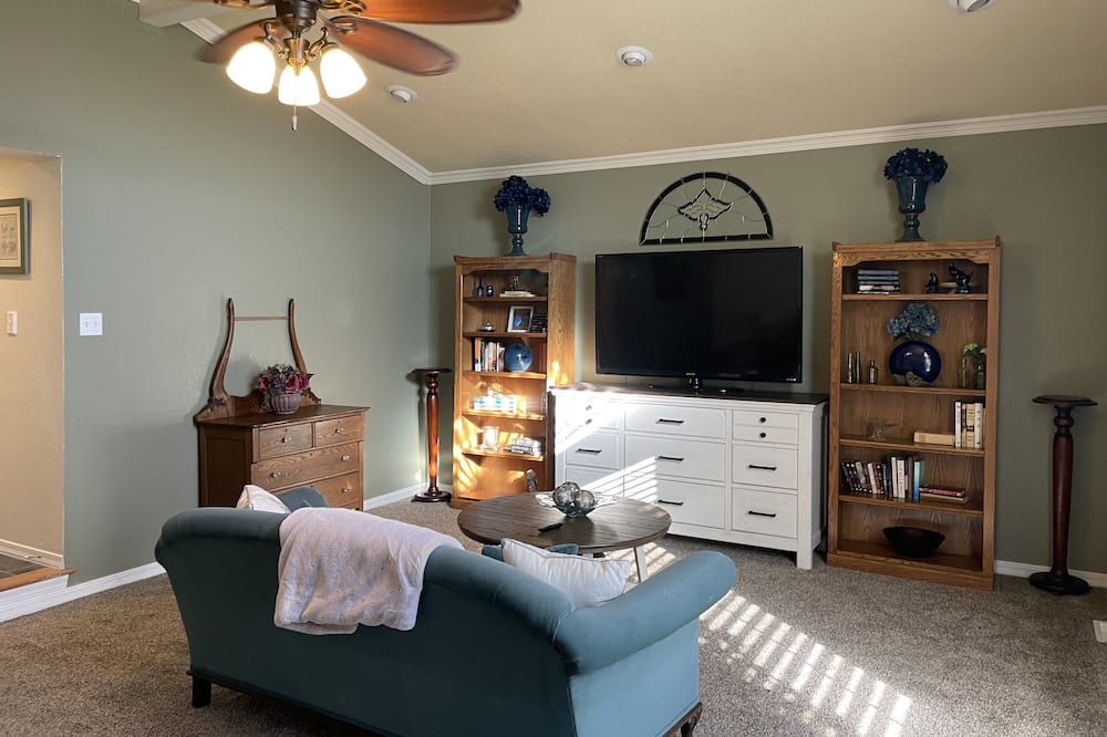 Photo of Livingroom in Amarillo