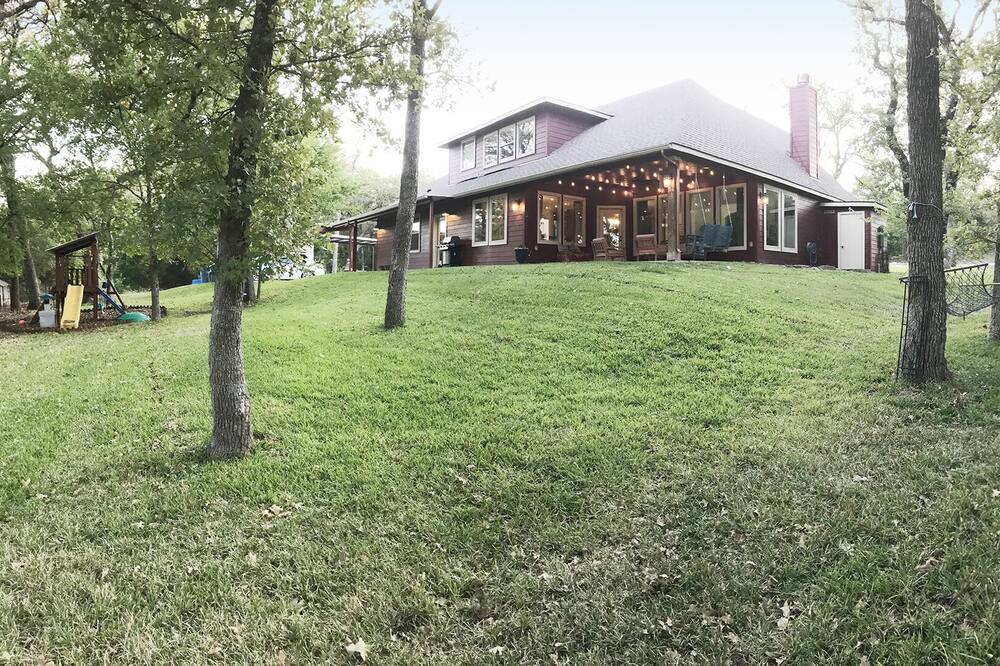 Photo of Outdoor in Sunset