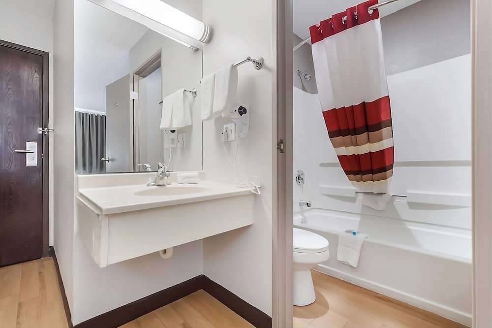 Photo of Bathroom in Council Bluffs
