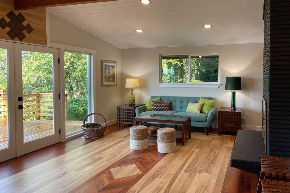 Photo of Livingroom in Freeland