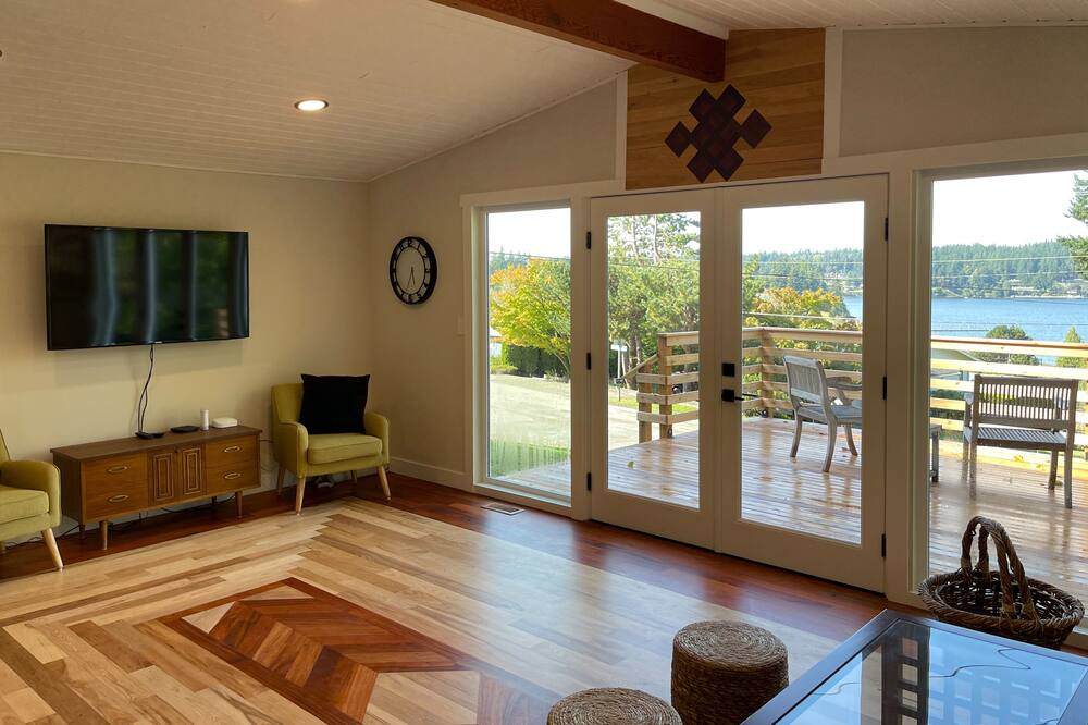Photo of Livingroom in Freeland