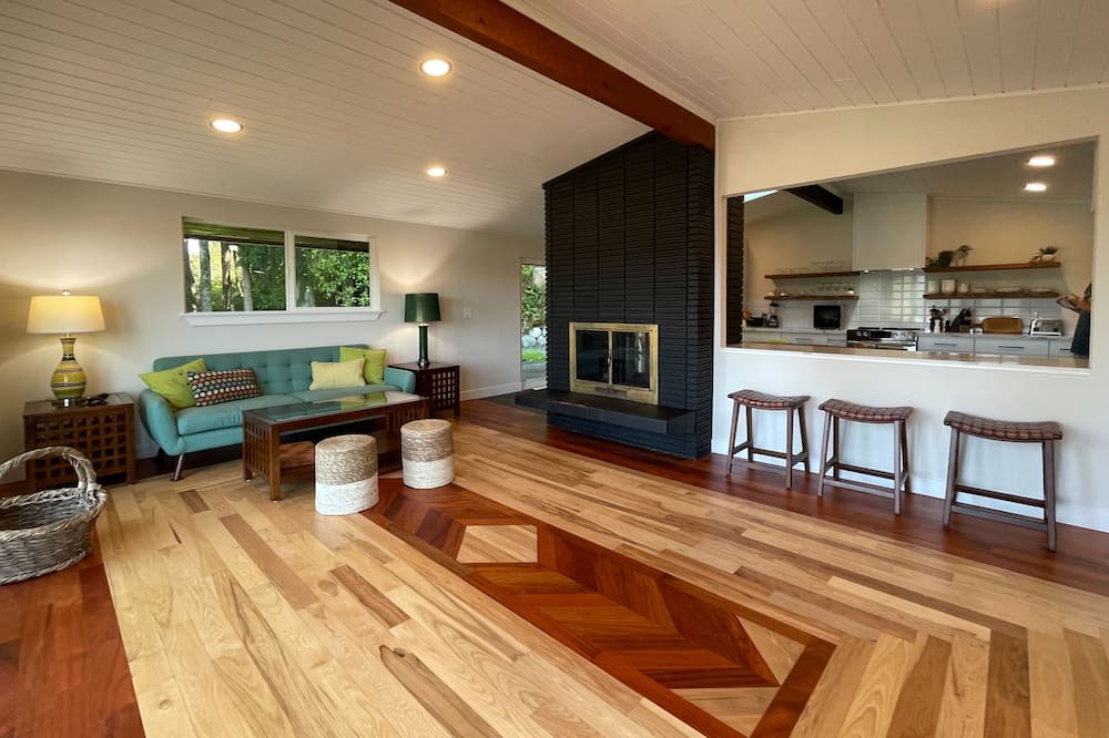 Photo of Livingroom in Freeland