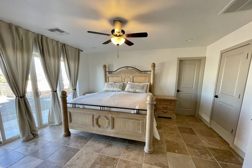 Photo of Bedroom in Placitas