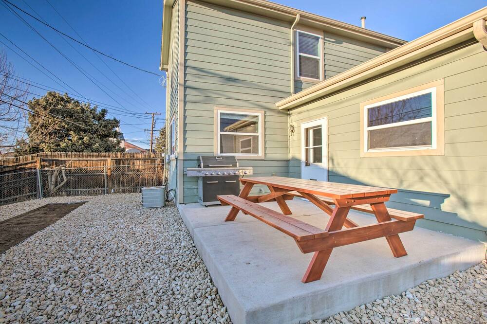 Photo of Outdoor in Barths