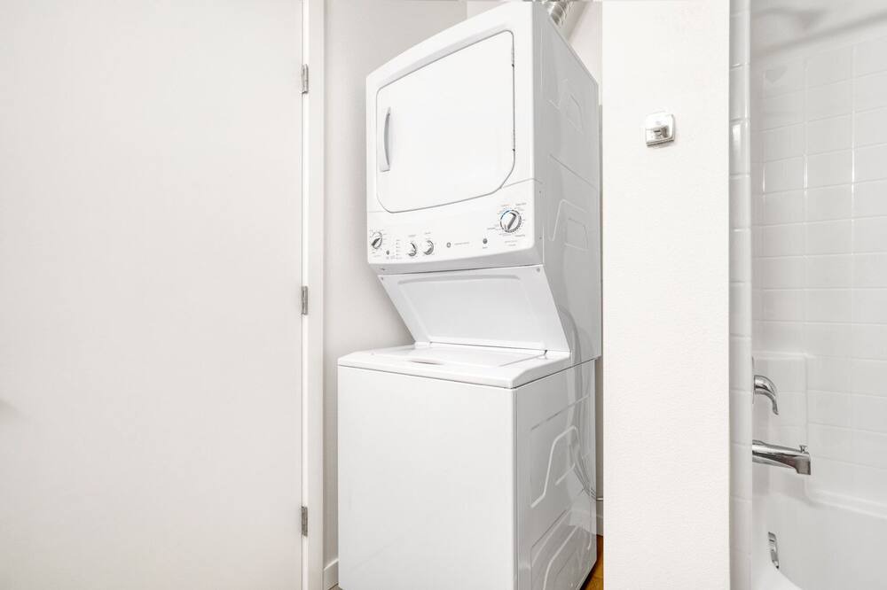 Photo of Bathroom in North Beacon Hill