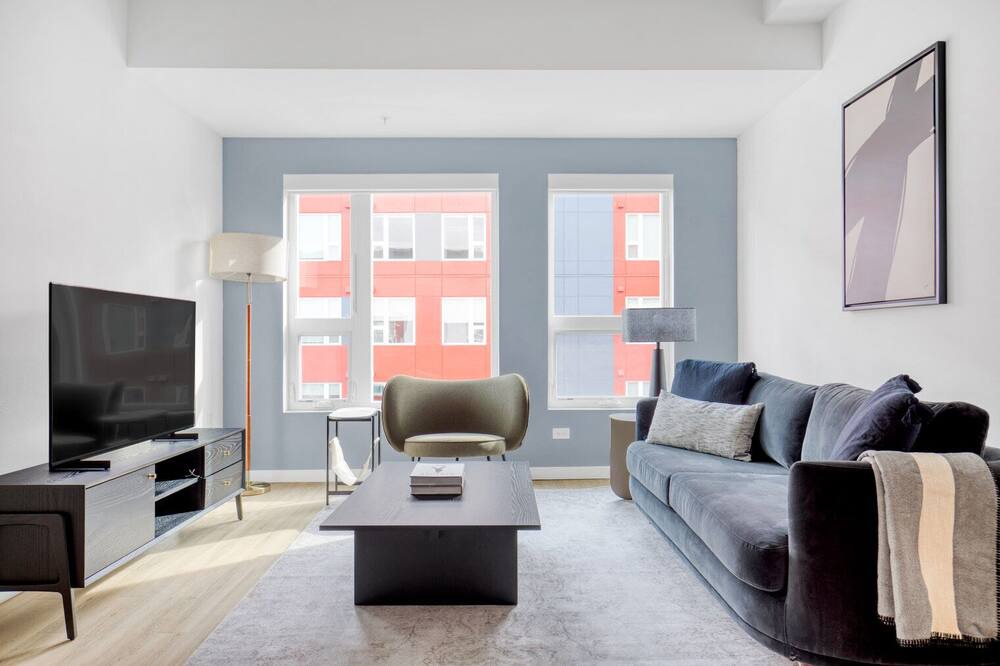 Photo of Livingroom in North Beacon Hill
