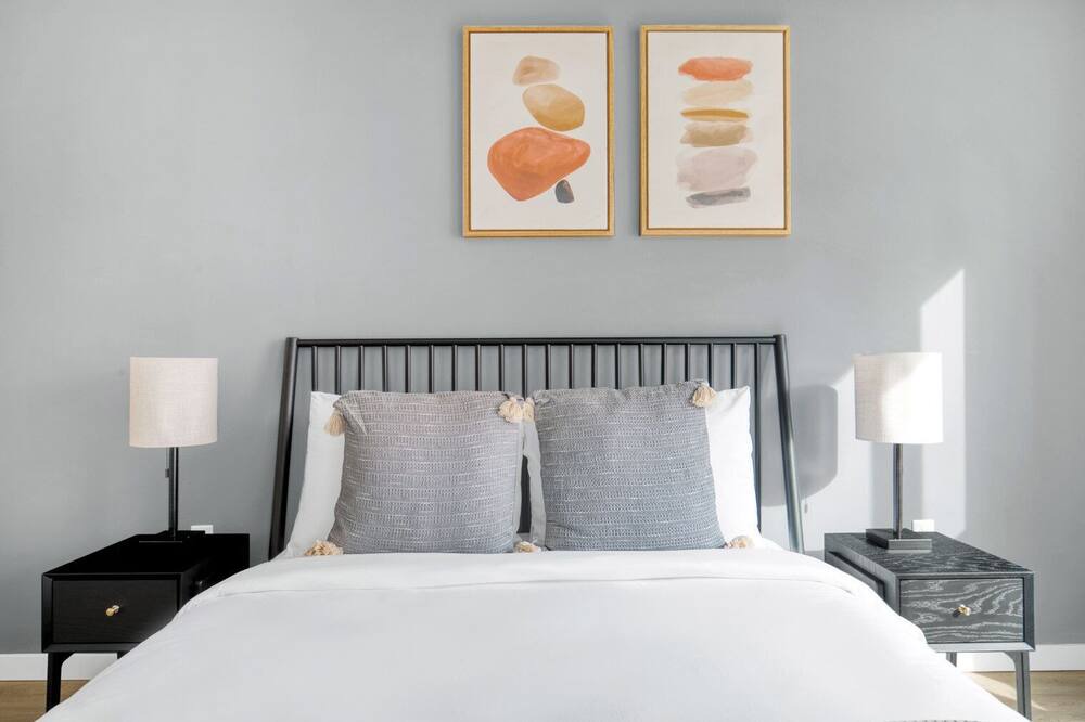 Photo of Bedroom in North Beacon Hill