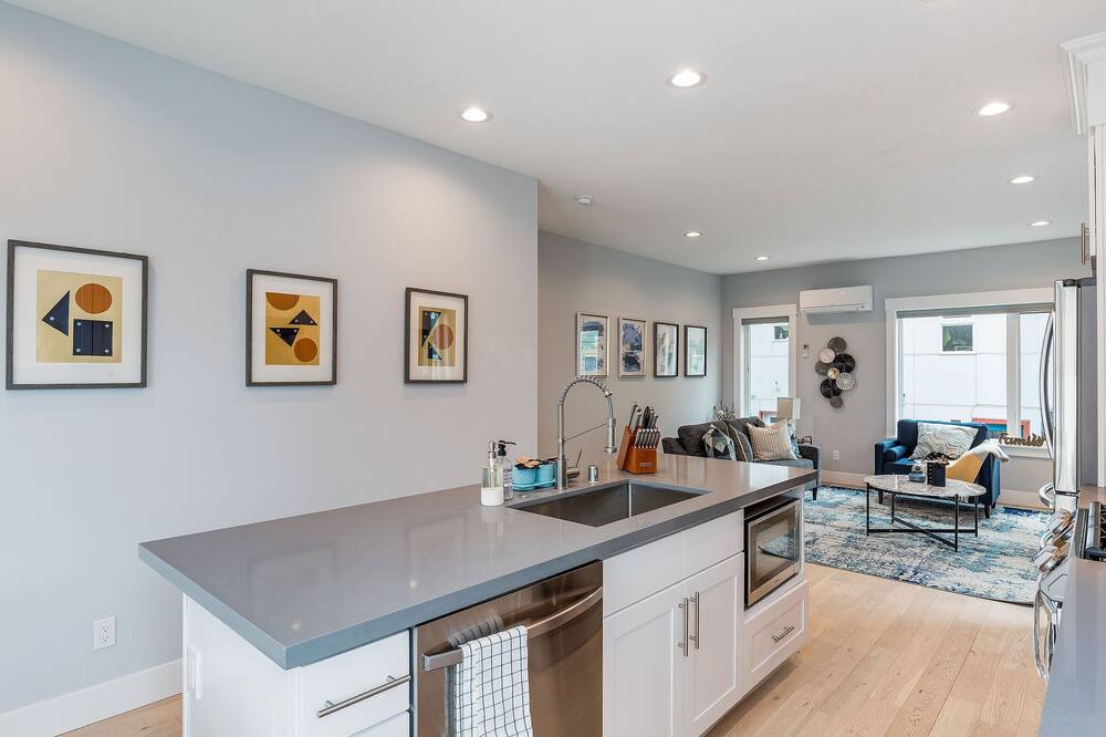 Photo of Kitchen in North Beacon Hill