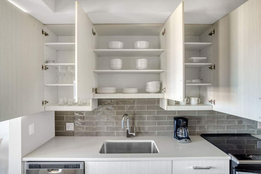 Photo of Kitchen in Five Points
