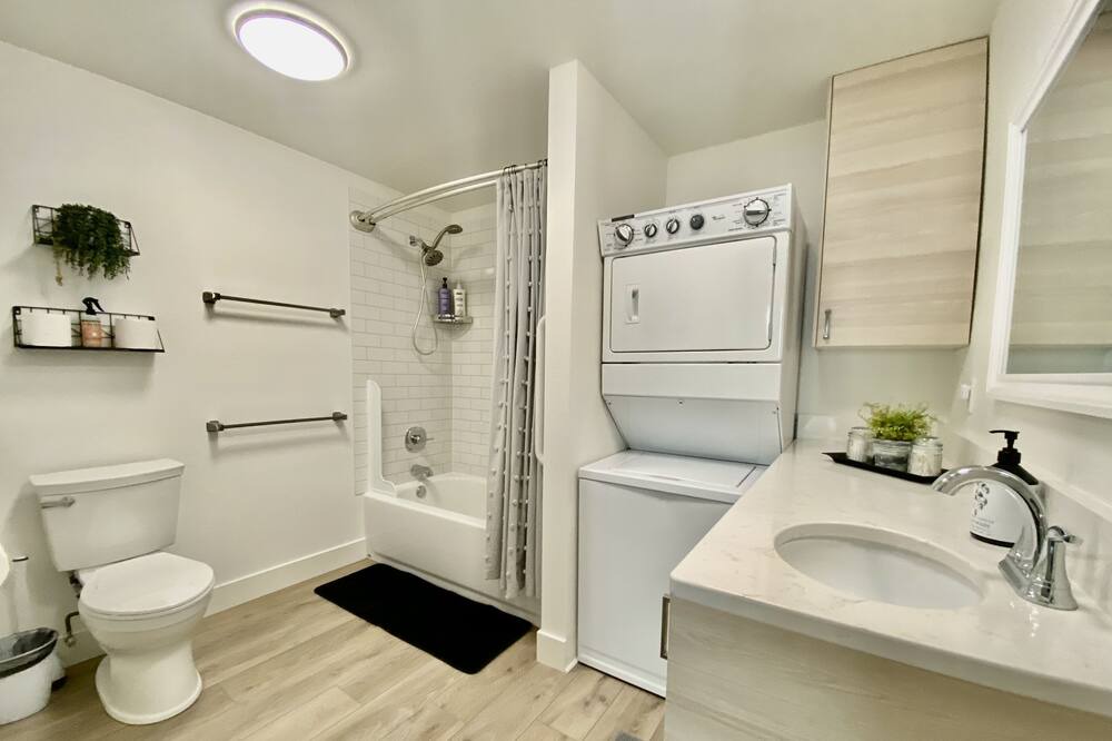 Photo of Bathroom in Lynden