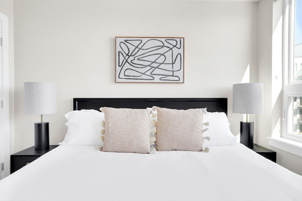 Photo of Bedroom in Hale