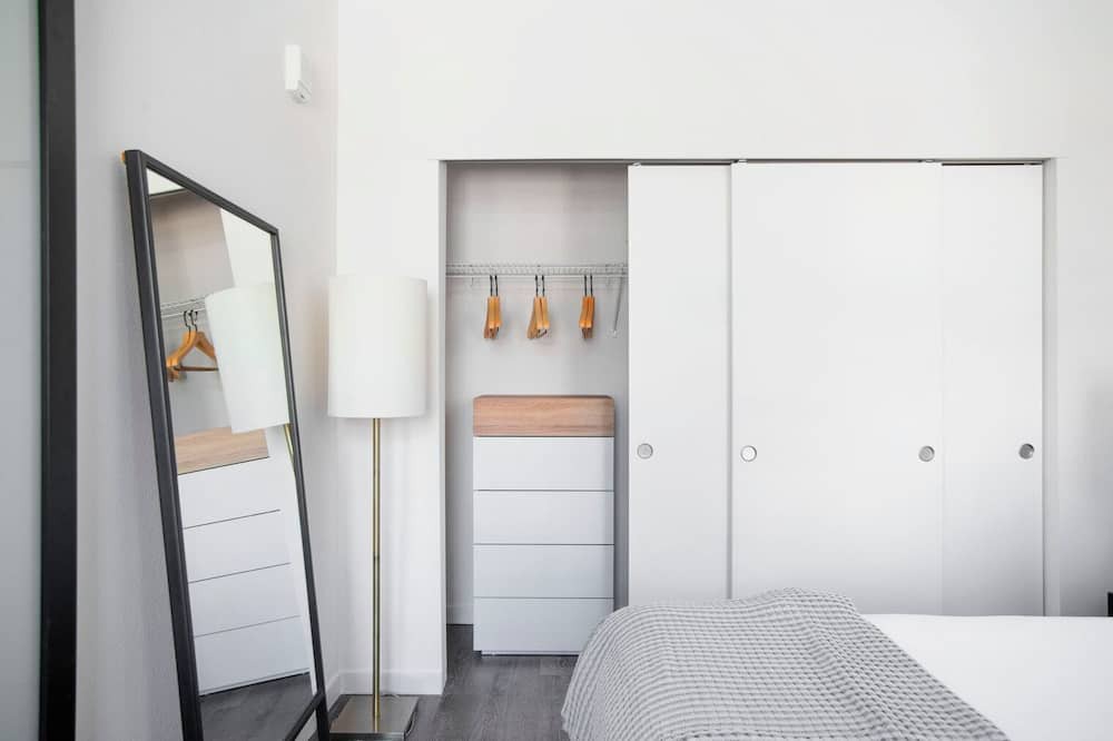 Photo of Bedroom in Five Points