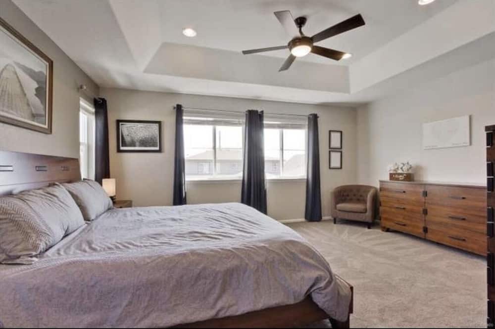 Photo of Bedroom in Longmont