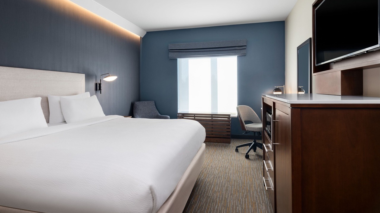 Photo of Bedroom in SeaTac