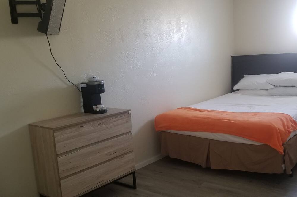 Photo of Bedroom in Moses Lake
