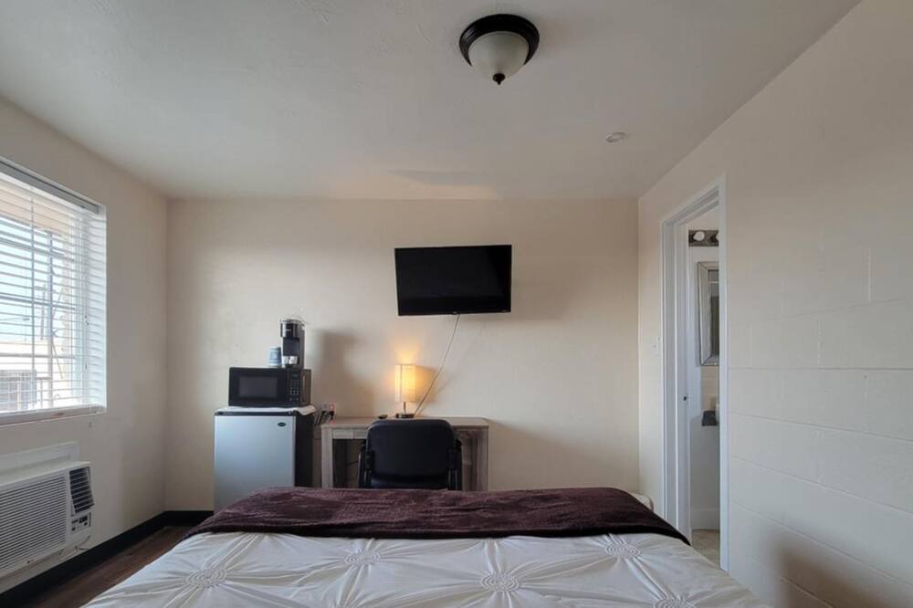 Photo of Bedroom in Moses Lake