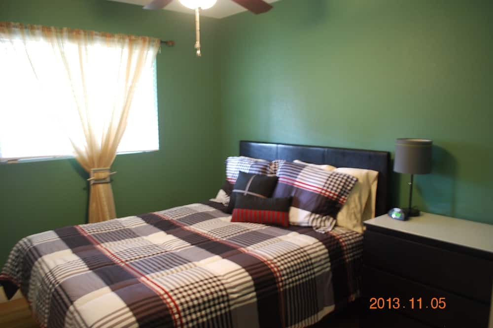 Photo of Bedroom in Jewell Heights - Hoffman Heights