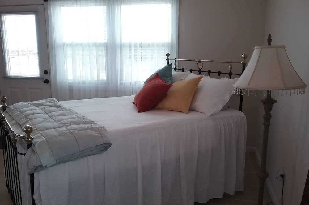 Photo of Bedroom in Mountainair