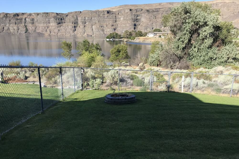 Photo of Others in Sunland Estates
