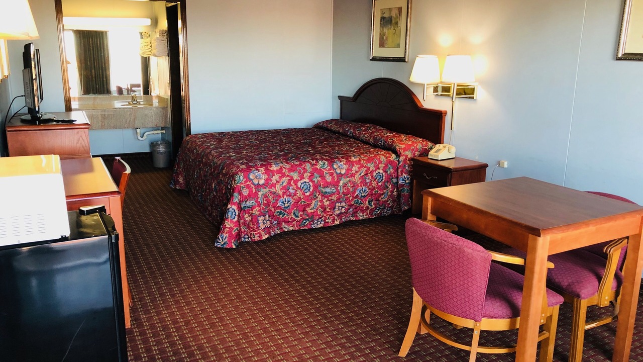 Photo of Bedroom in El Reno