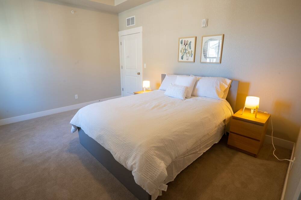 Photo of Bedroom in Centerra