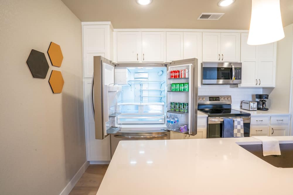 Photo of Kitchen in Centerra