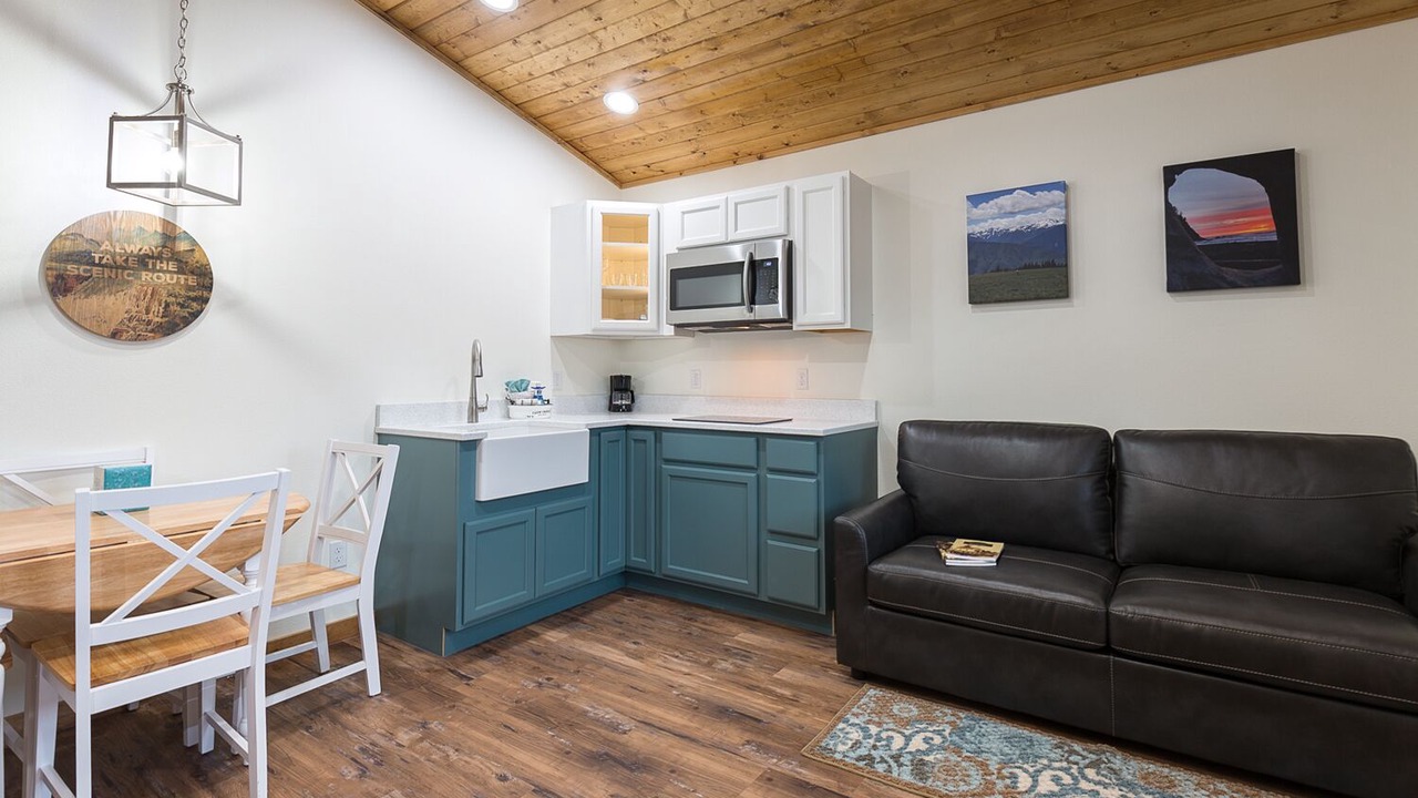 Photo of Livingroom in Forks