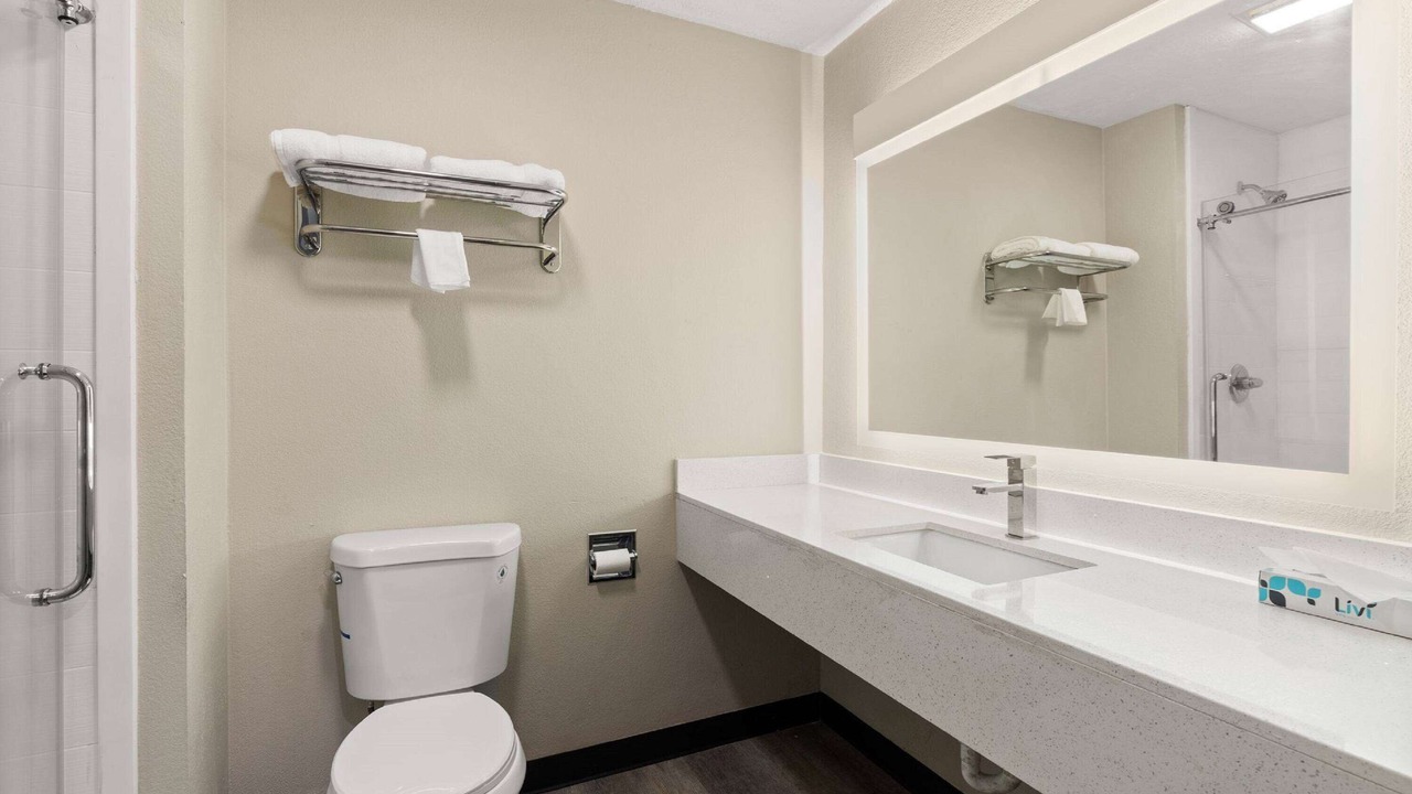Photo of Bathroom in Northeast Heights