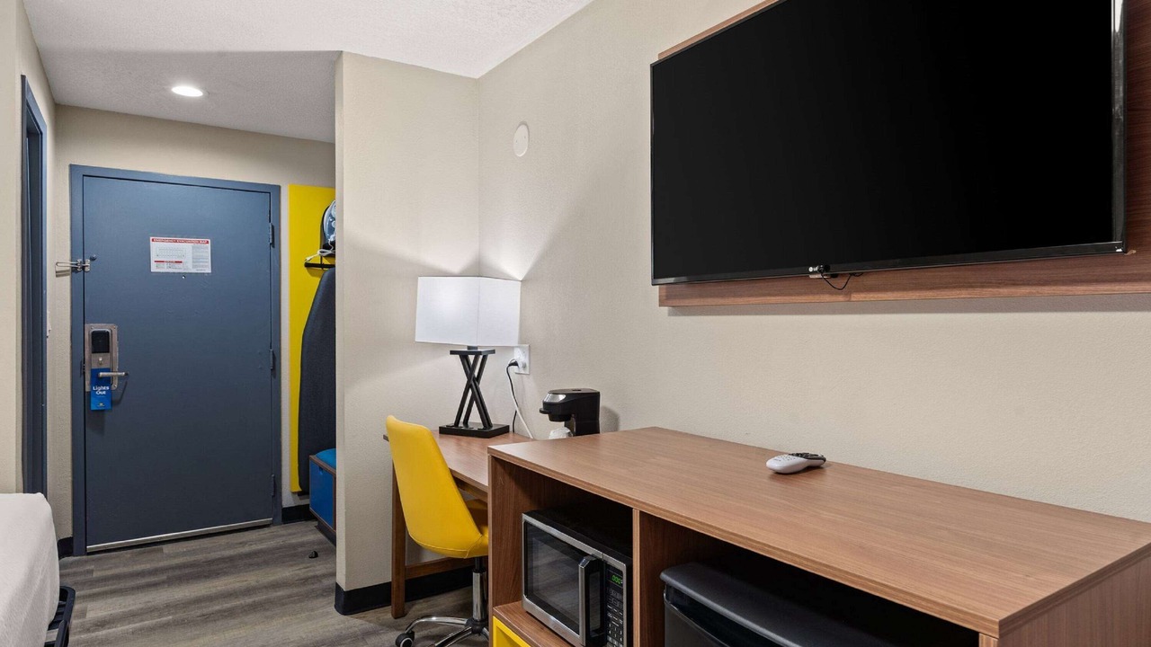 Photo of Bedroom in Northeast Heights