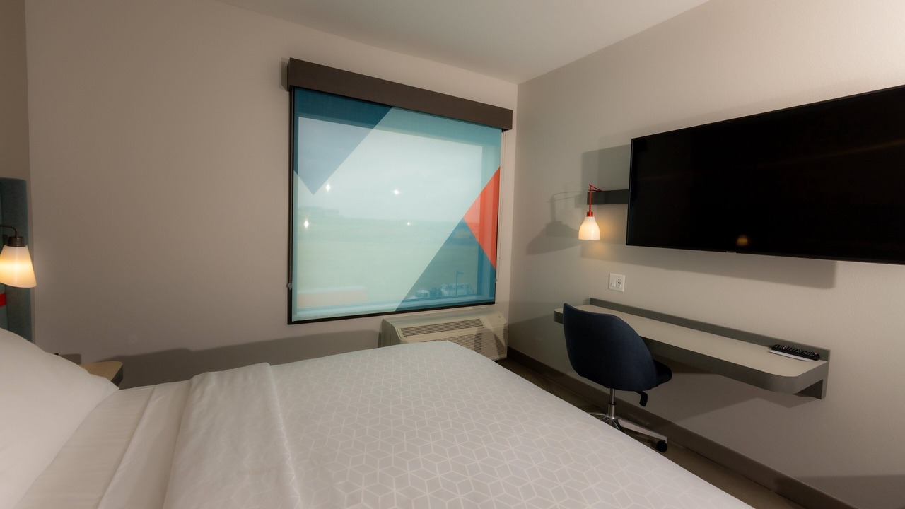 Photo of Bedroom in Dupont