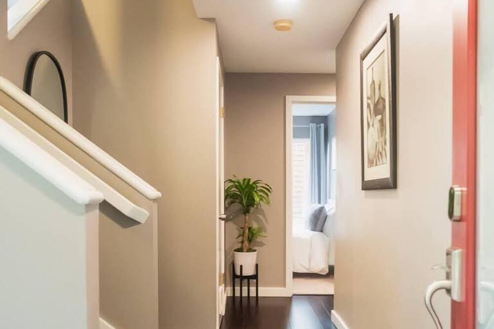 Photo of Bathroom in Southeast Magnolia