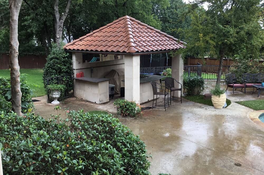 Photo of Outdoor in Colleyville