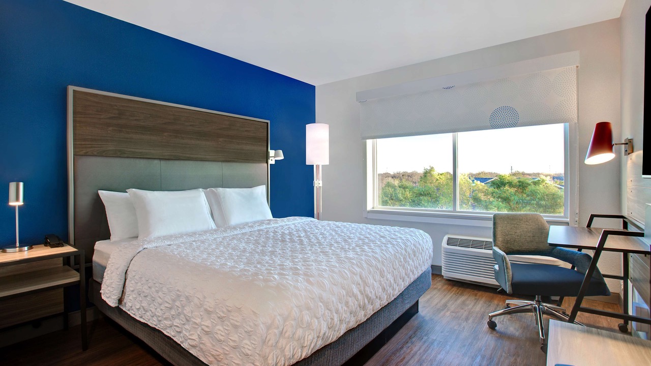 Photo of Bedroom in Roanoke