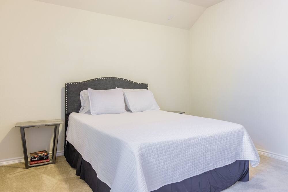 Photo of Bedroom in Fort Worth