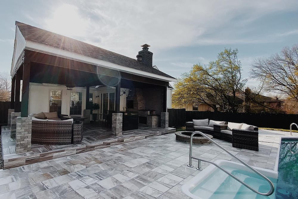 Photo of Patio Balcony in Lenexa