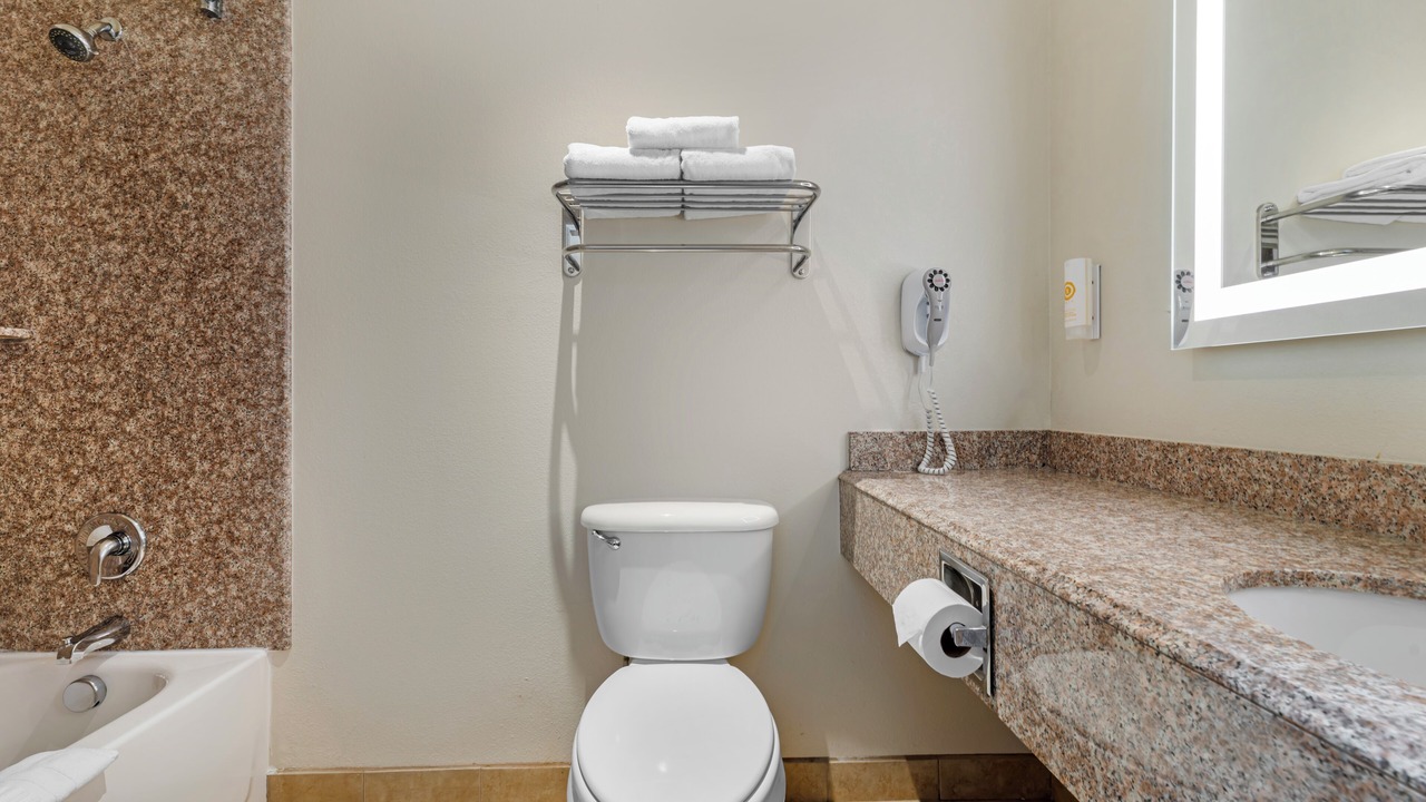 Photo of Bathroom in Lawrence