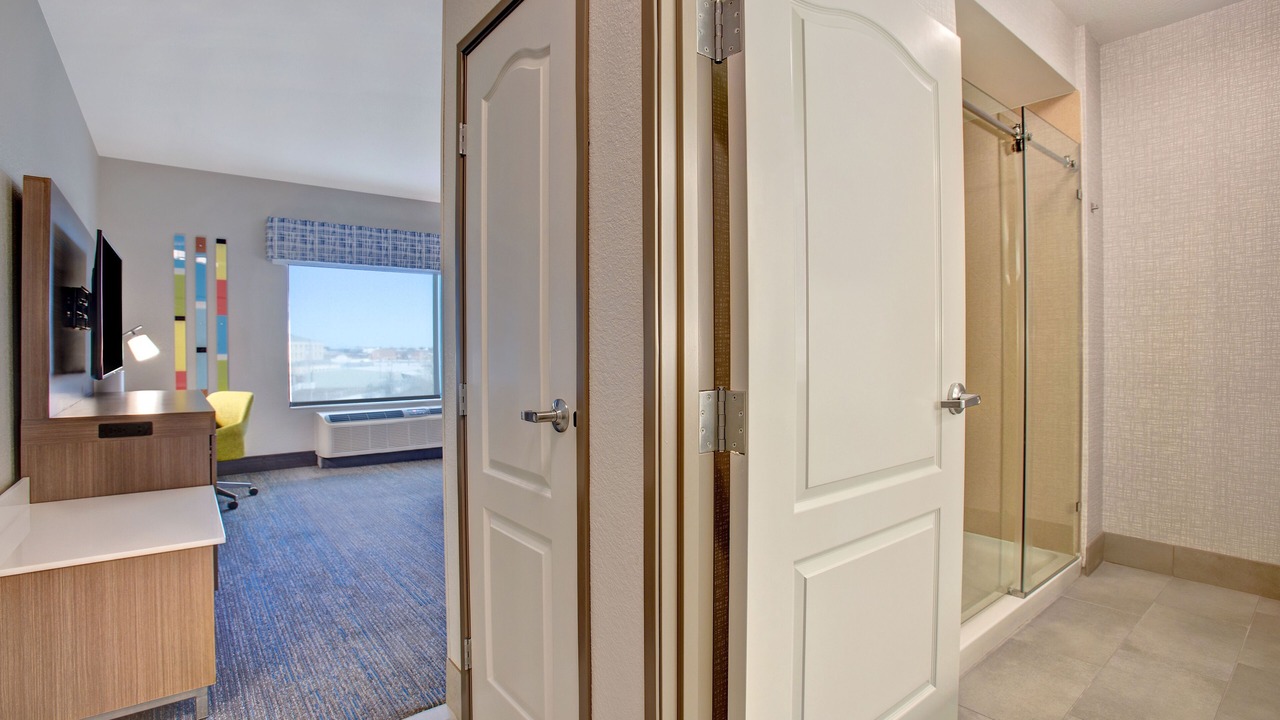 Photo of Bedroom in Borger