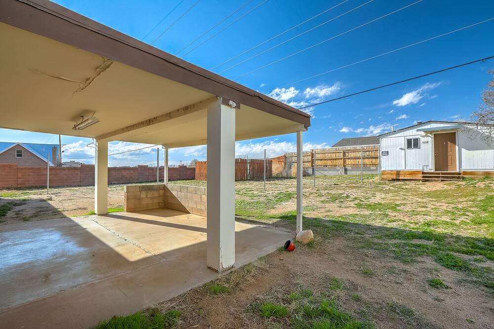 Photo of Outdoor in Northeast Heights