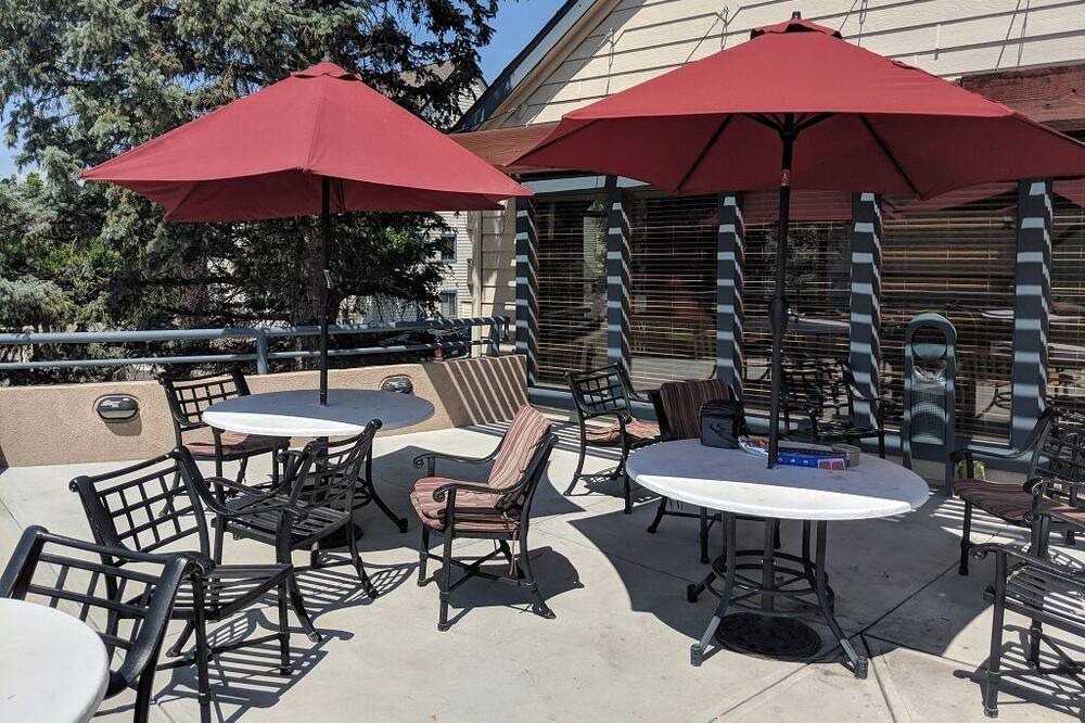 Photo of Patio Balcony in Englewood