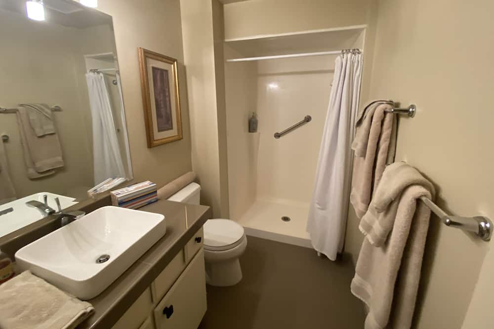 Photo of Bathroom in Orcas