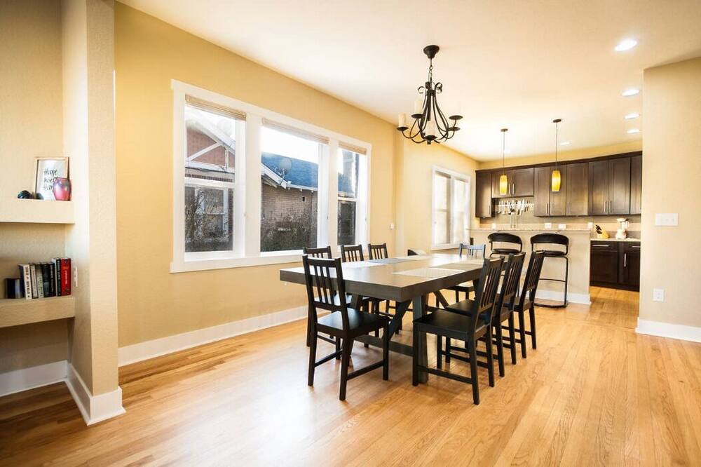 Photo of Livingroom in West Colfax